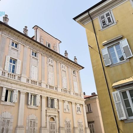 Cavana 2 Tirabora Short Rent Triëst Buitenkant foto